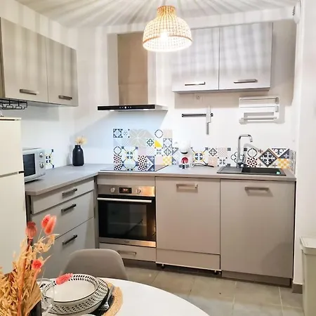 Avec Parking Prive Et Terrasse Proche Nice/monaco 아파트 *